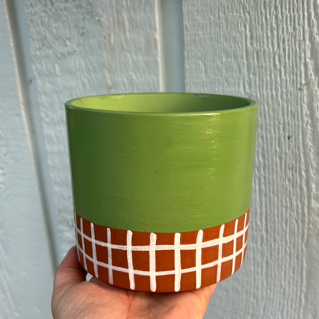 Green White Lines Painted Terra Cotta Pot💚