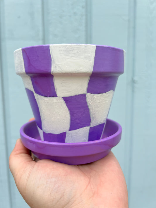 Funky Purple Checkered Pot💚